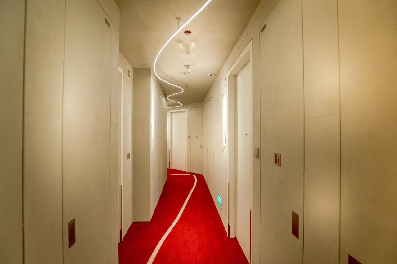 M Social Hotel 4*