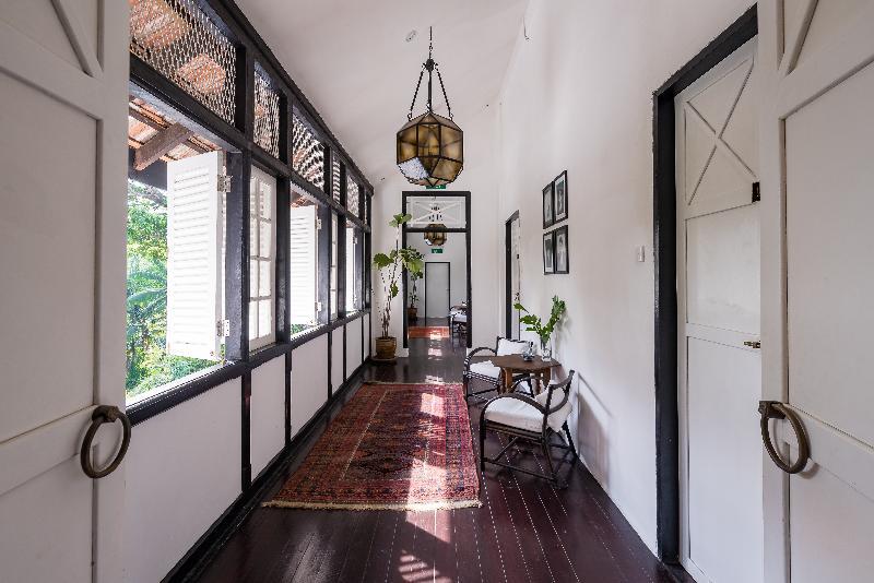 Labrador (adults Only) 5* Singapore