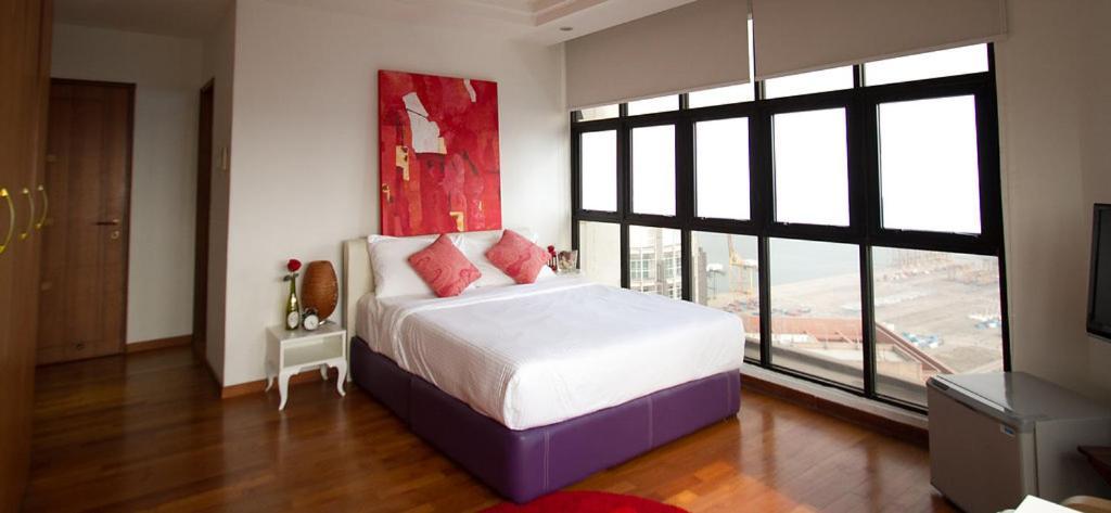 Bed & Breakfast Penthouse In The City
