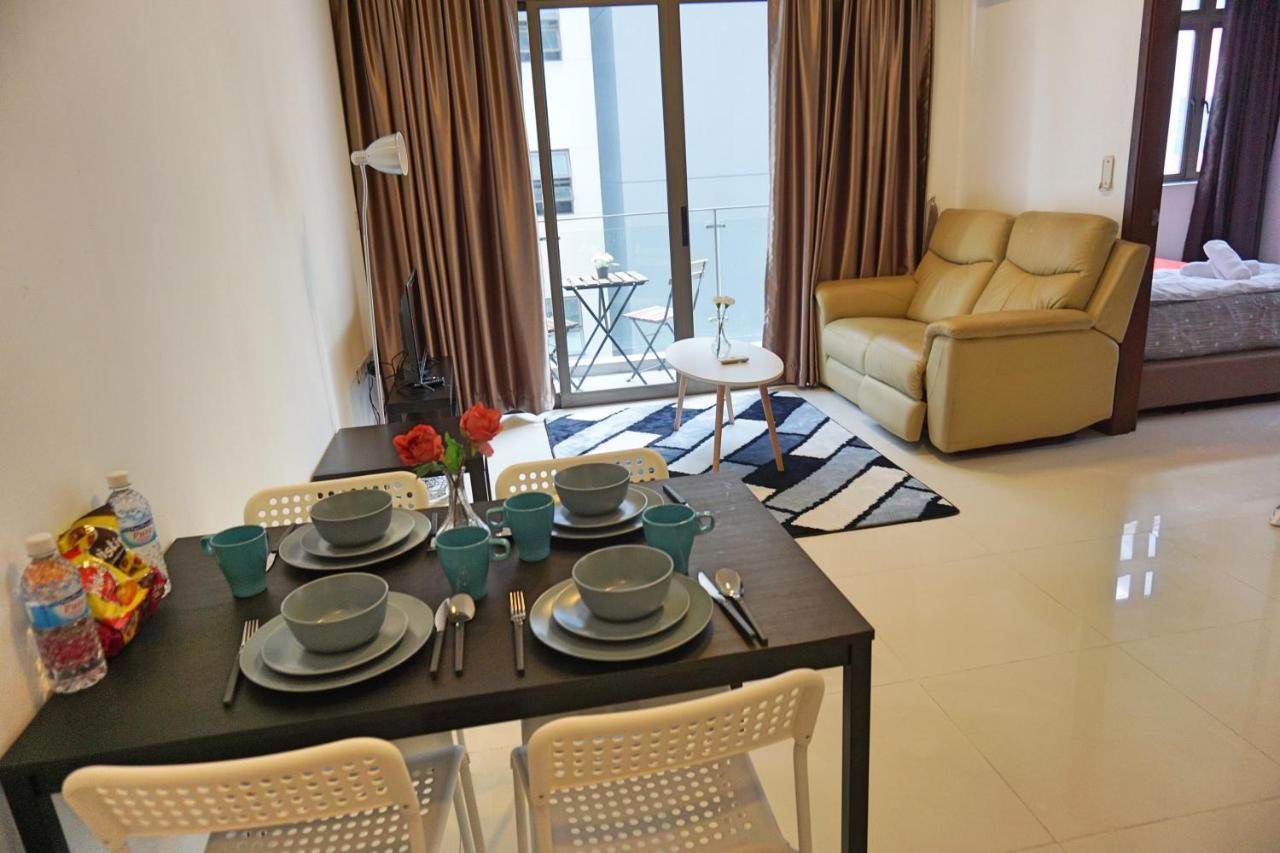38 Geylang Lorong 8 3* Singapore