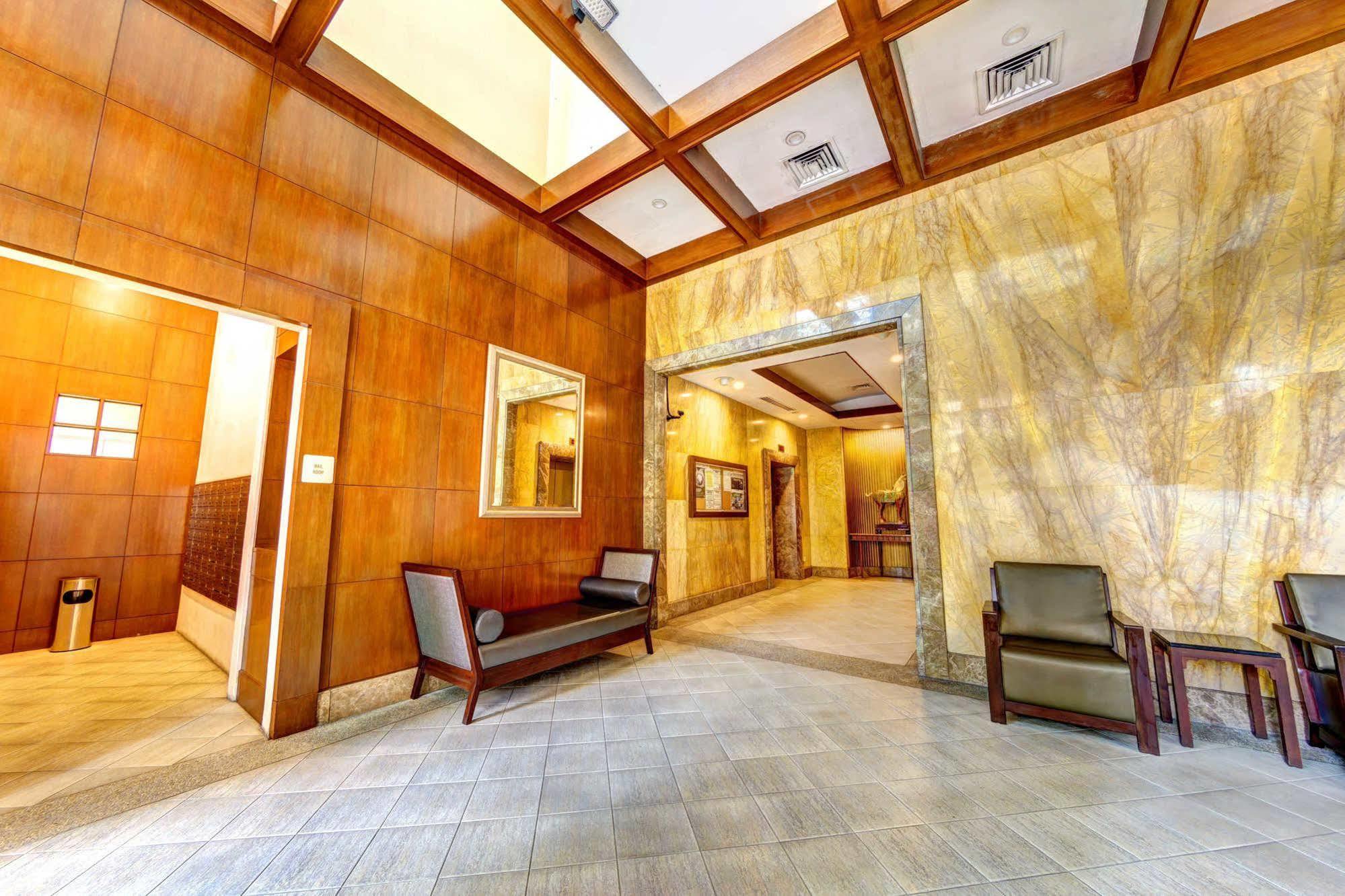 Aparthotel Great World Residences
