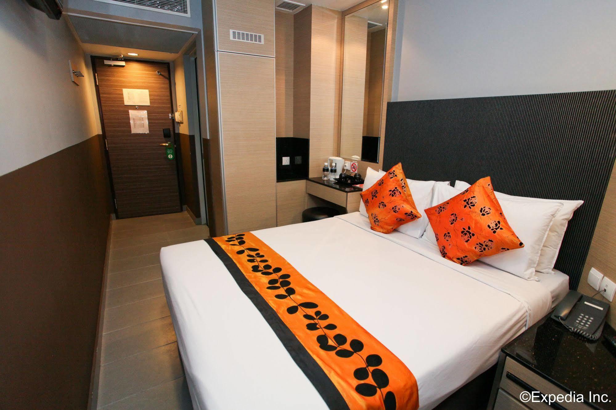 Hotel Lion Peak Bugis Singapore