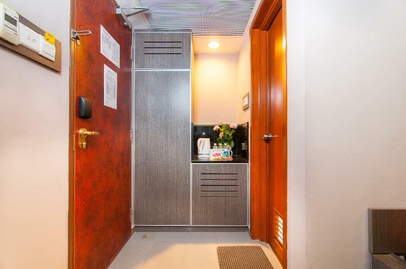 Ibis Budget Sapphire Hotel Singapore