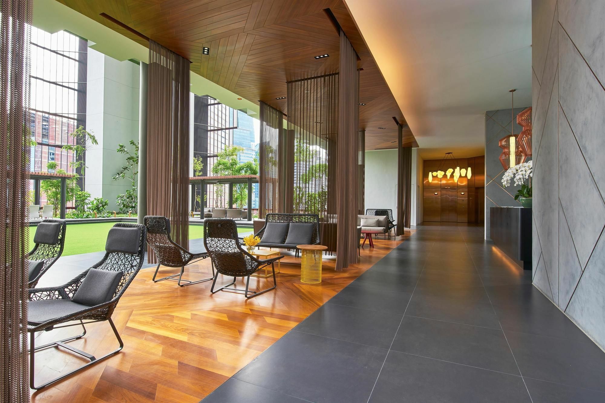Oasia Downtown, By Far East Hospitality Singapore