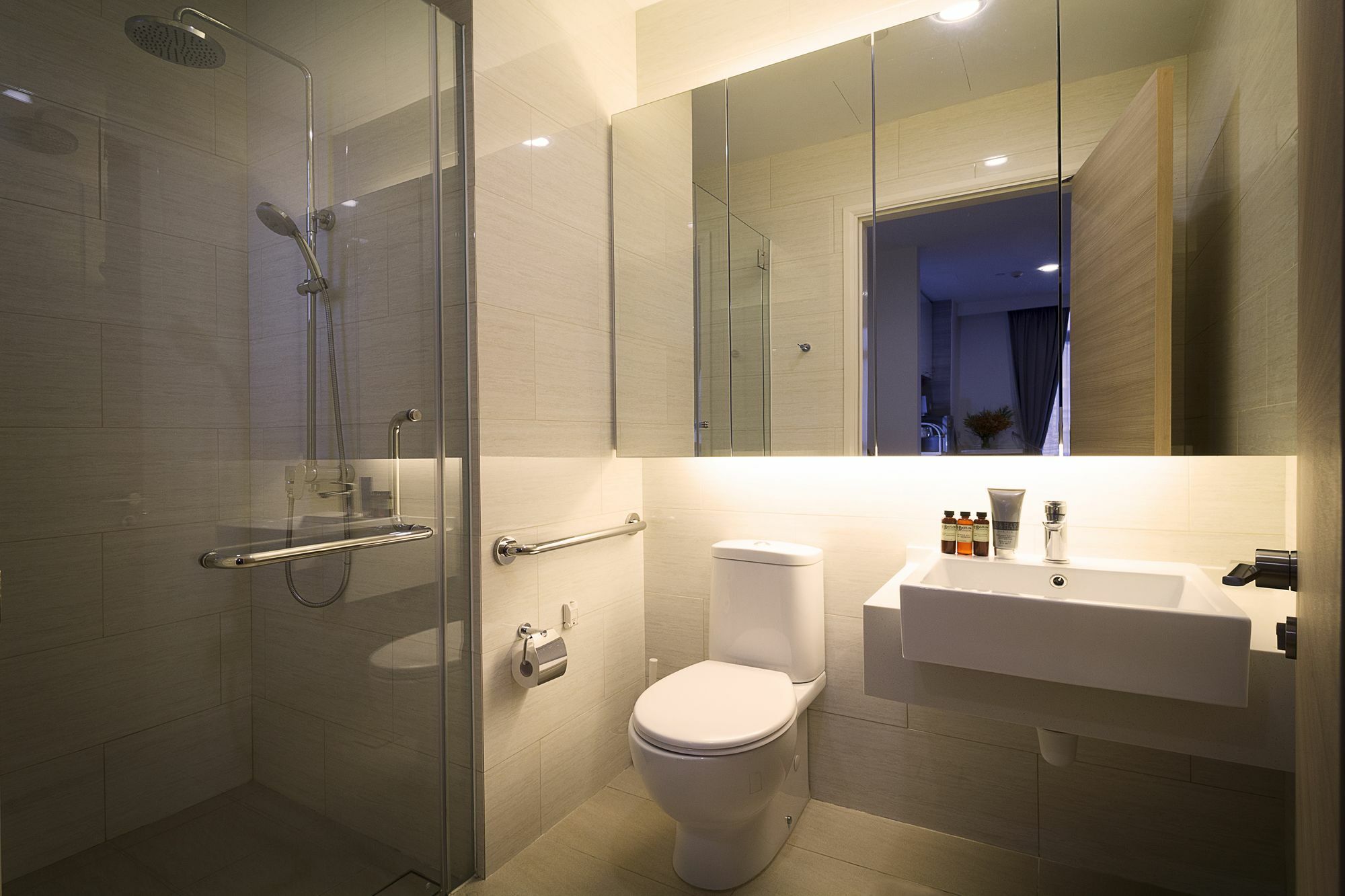 Thanksgiving Serviced Aparthotel Singapore