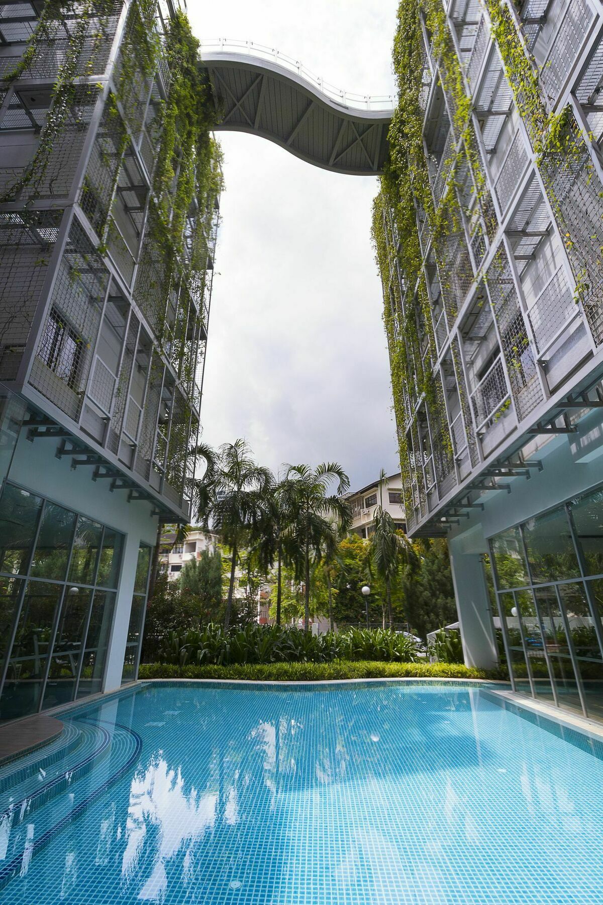 Aparthotel Thanksgiving Serviced 4*