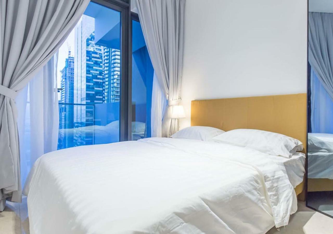 Luxury 2br Marina Bay