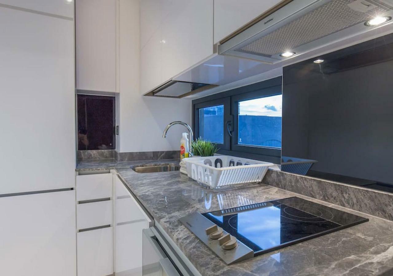 Luxury 2br Marina Bay Singapore