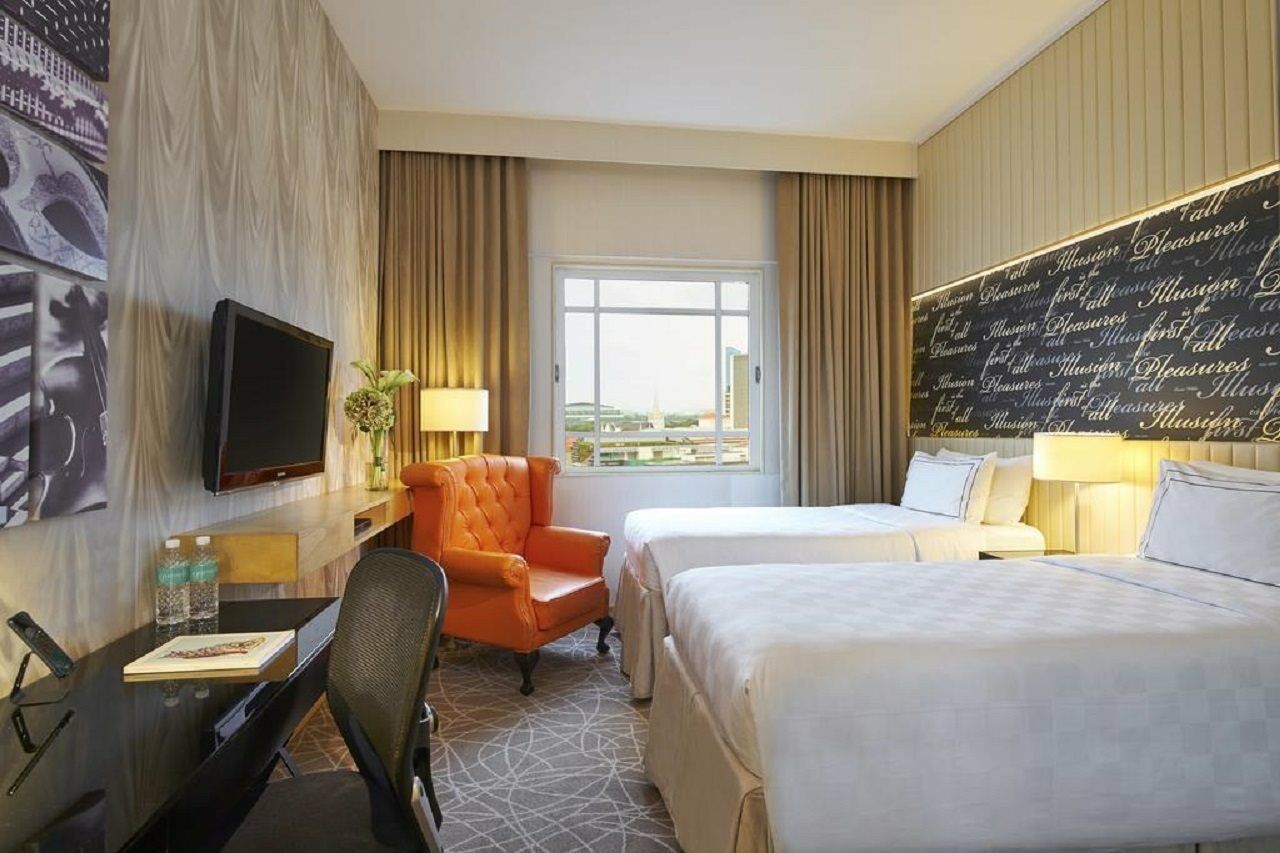 Rendezvous By Far East Hospitality 4*