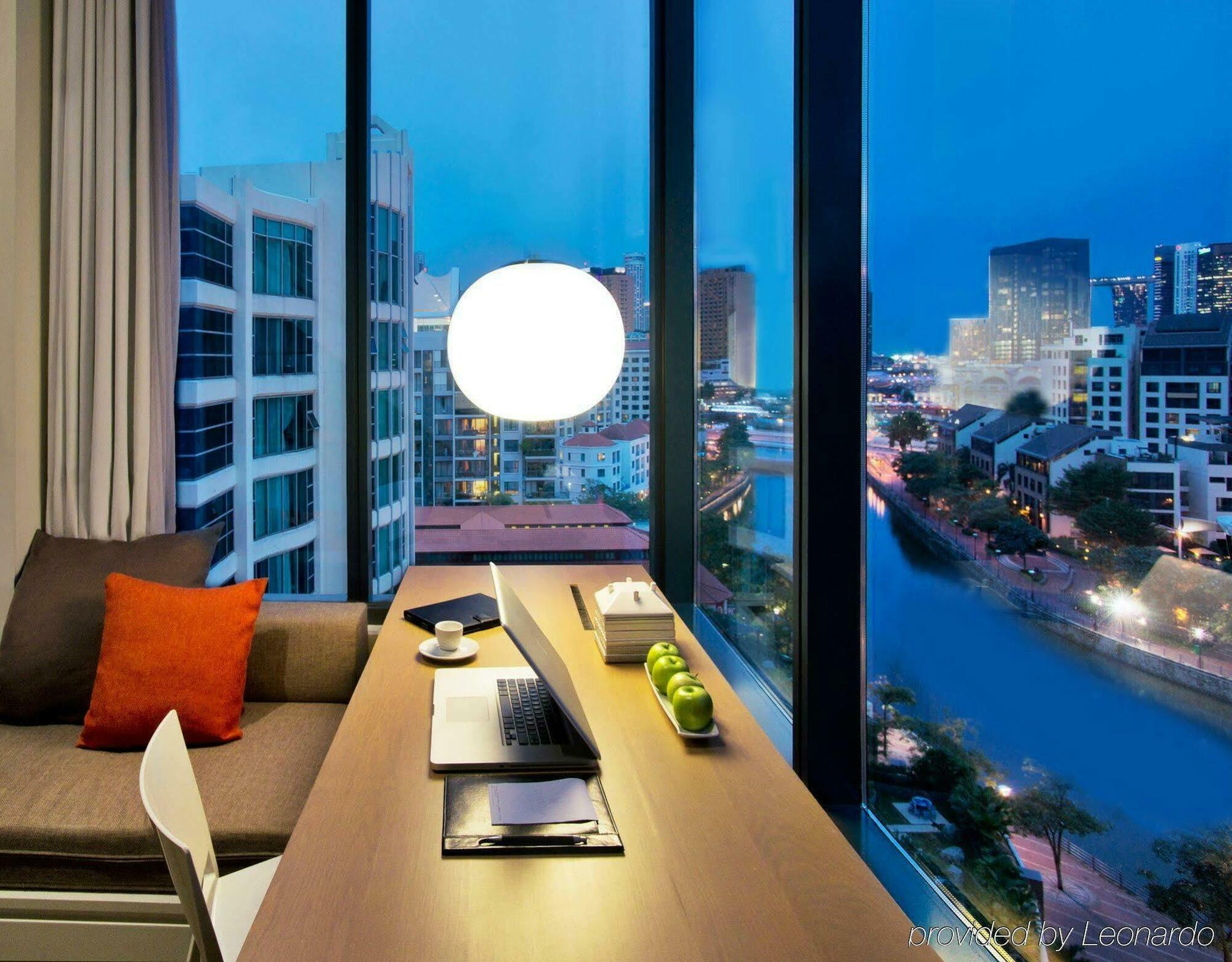Hotel M