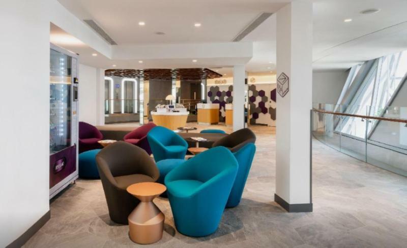 Yotelair Changi Airport At Jewel Singapore