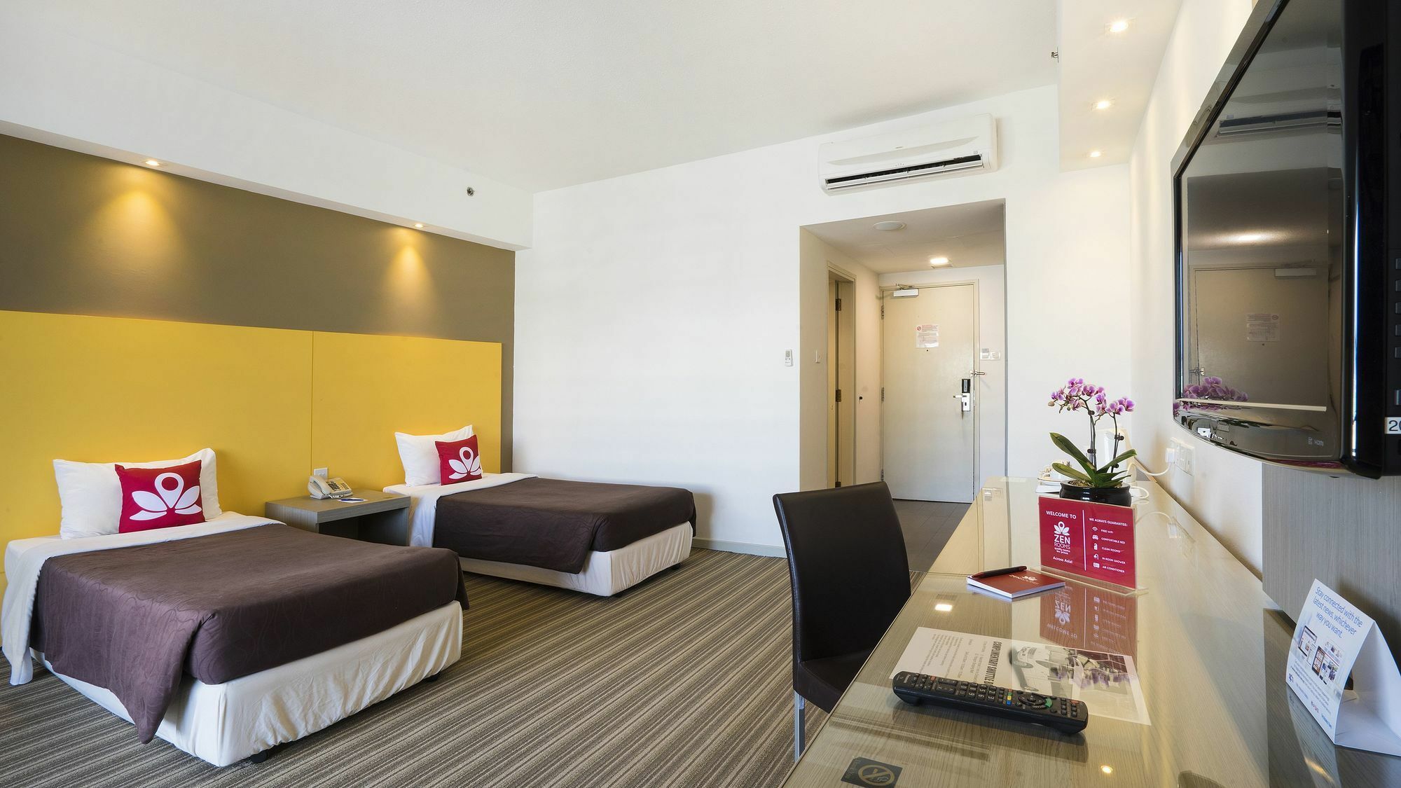 Zen Premium Orchard Hotel