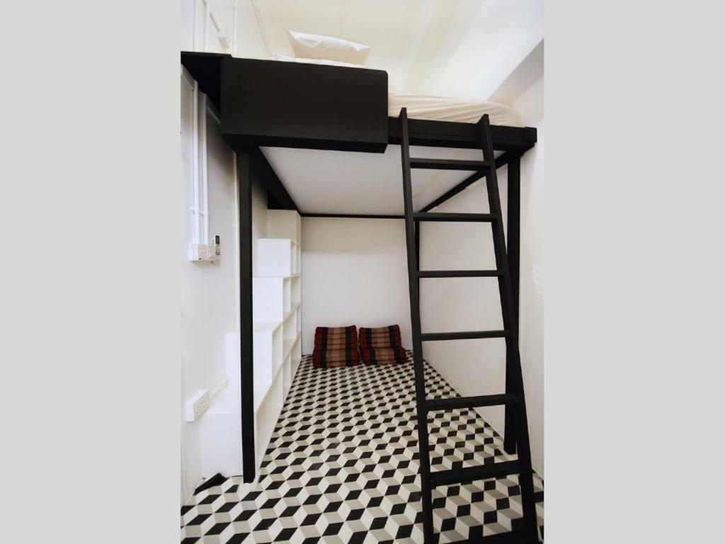 Capsulehotel Jamilla Boutique Singapore