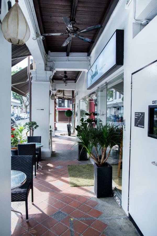 Capsulehotel Jamilla Boutique 2*