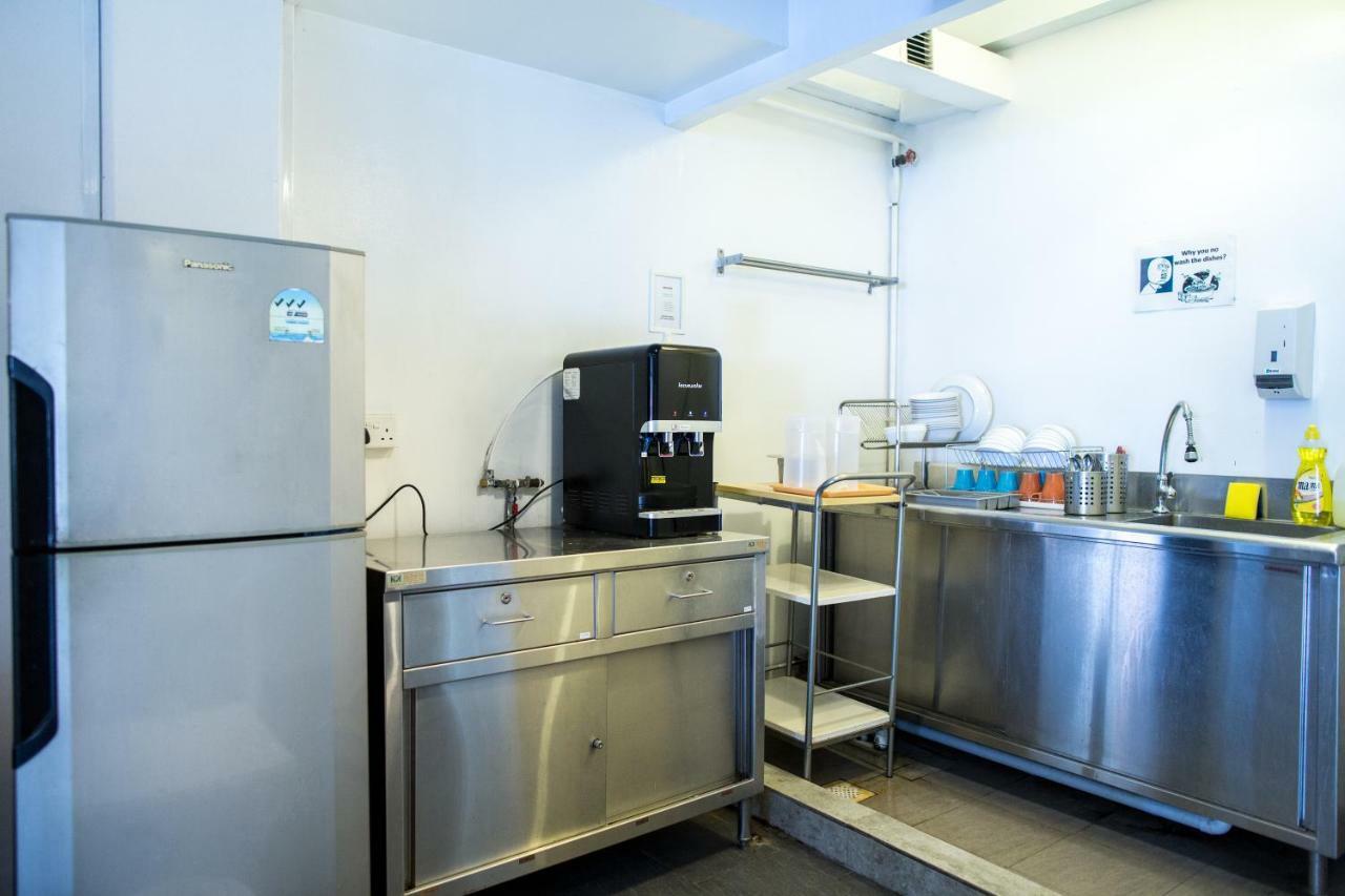 Jamilla Boutique Capsulehotel Singapore