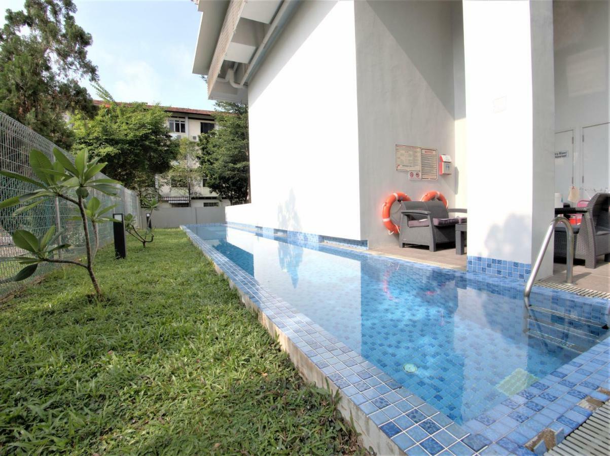 Apartment Ace Residences @ East Coast *
