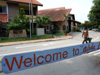 Aloha Loyang Hotel 3*