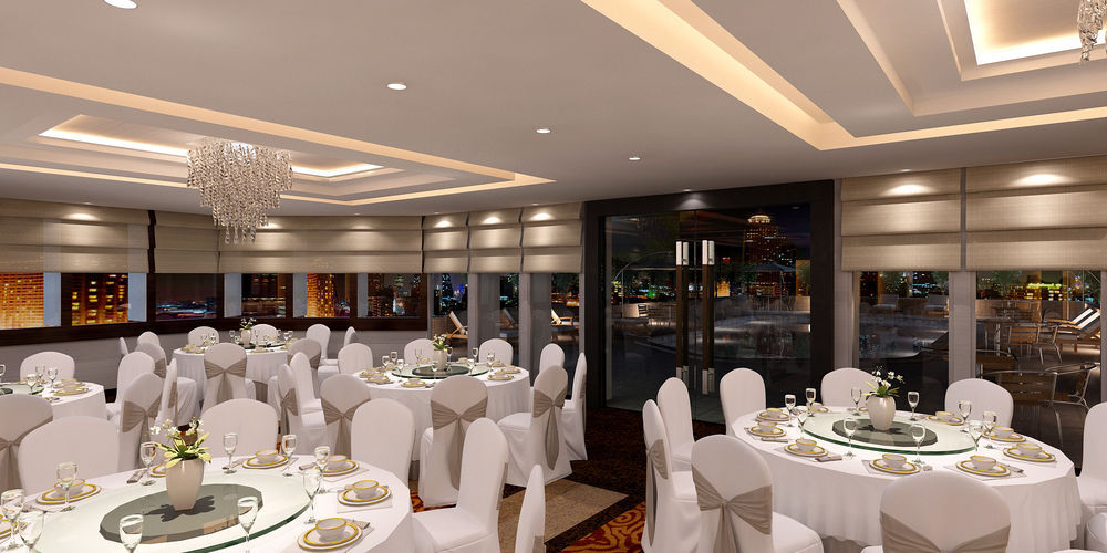 Wyndham Hotel 5*