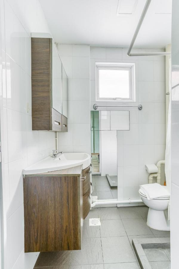 Kembangan Bed & Breakfast Singapore