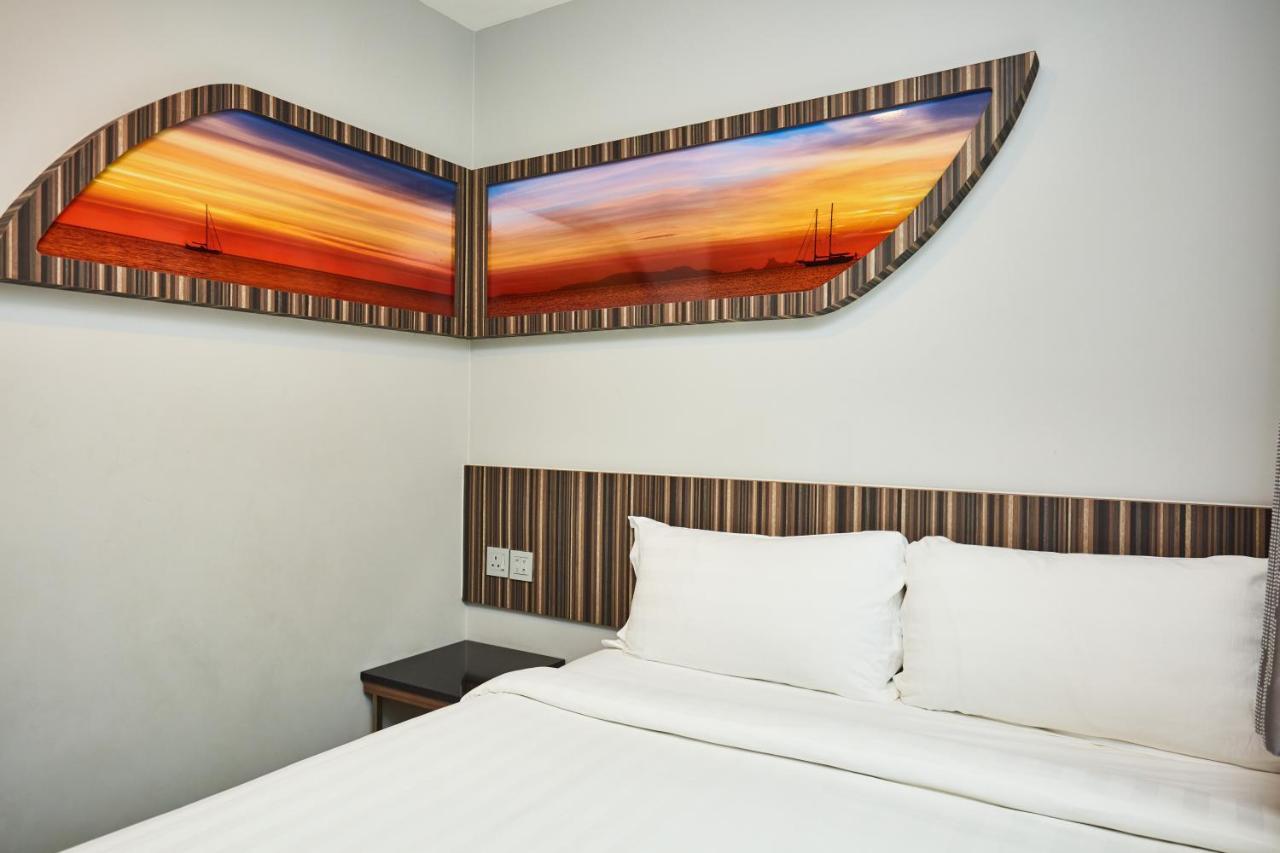 Ibis Budget Selegie Hotel