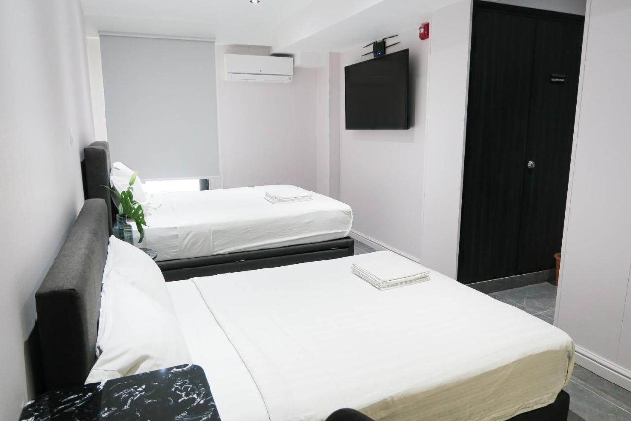 Apartment Deluxe & By Rr