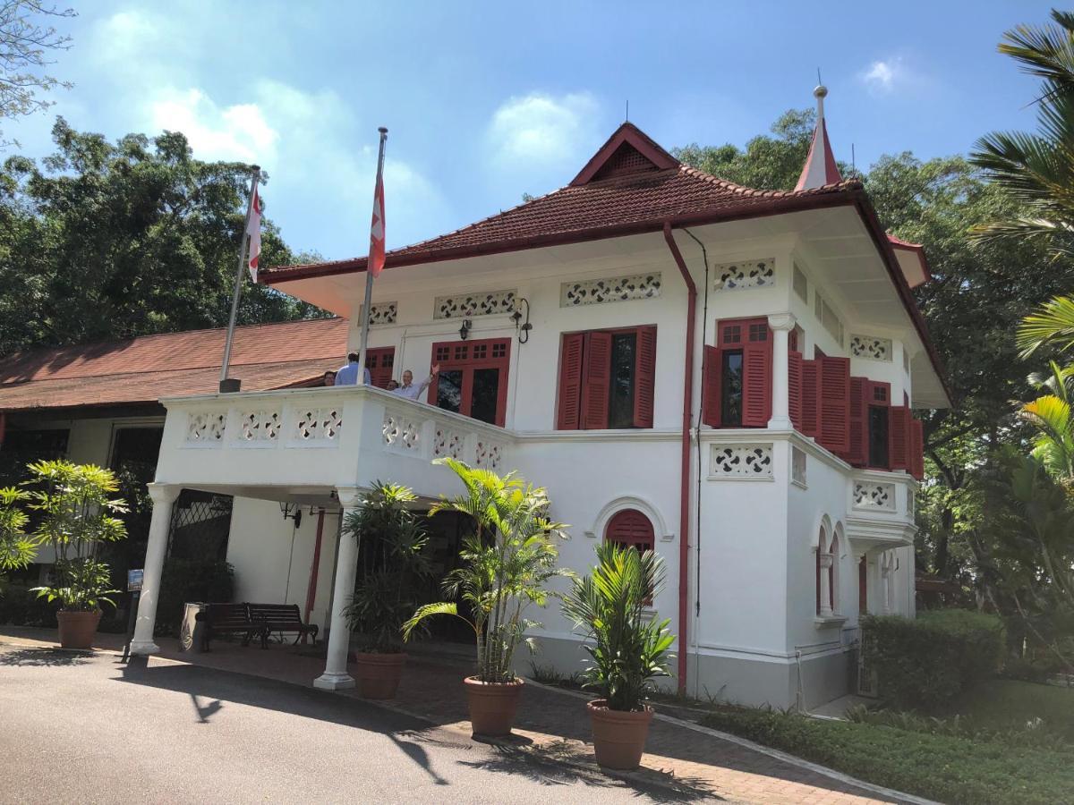 Swiss Club Guesthouse, * Singapore