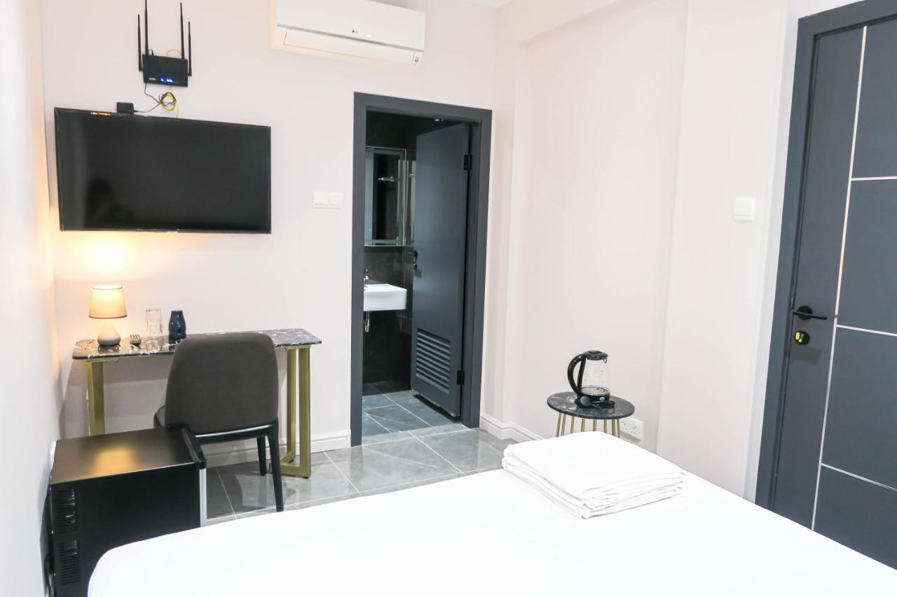Apartment Deluxe & By Rr Singapore