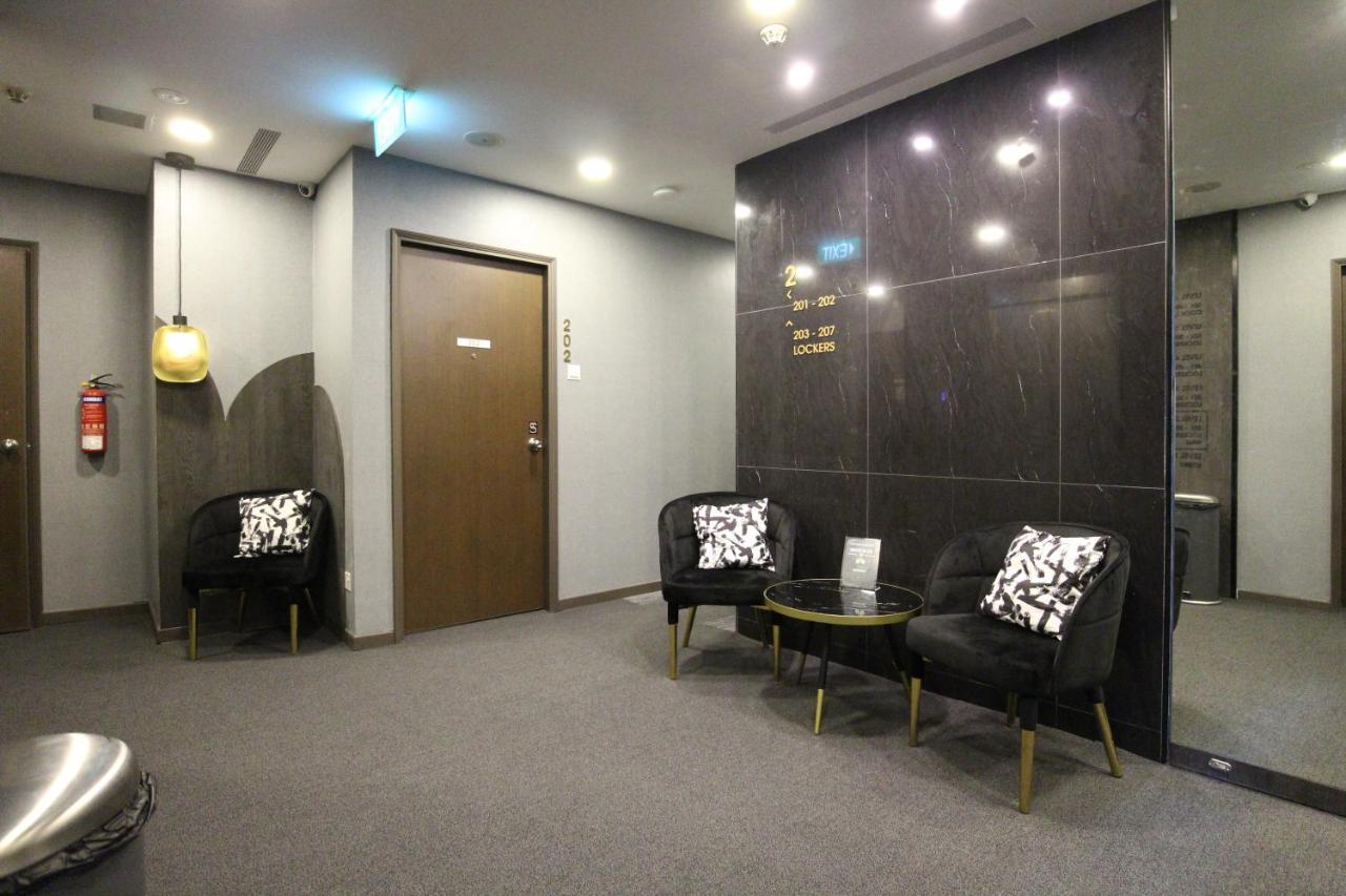 Hotel St Signature Bugis Beach, Dayuse, 5 Hours, 9am-2pm 3*