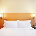 Ibis Singapore Novena