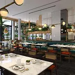 Momentus Hotel Alexandra