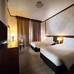 Village Hotel Albert Court By Far East Hospitality