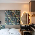 Fragrance Hotel - Oasis