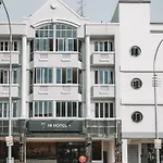 Hi Hotel Dot