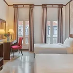 Village Hotel Albert Court By Far East Hospitality