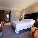 Sheraton Towers Singapore Hotel