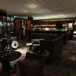 The Club