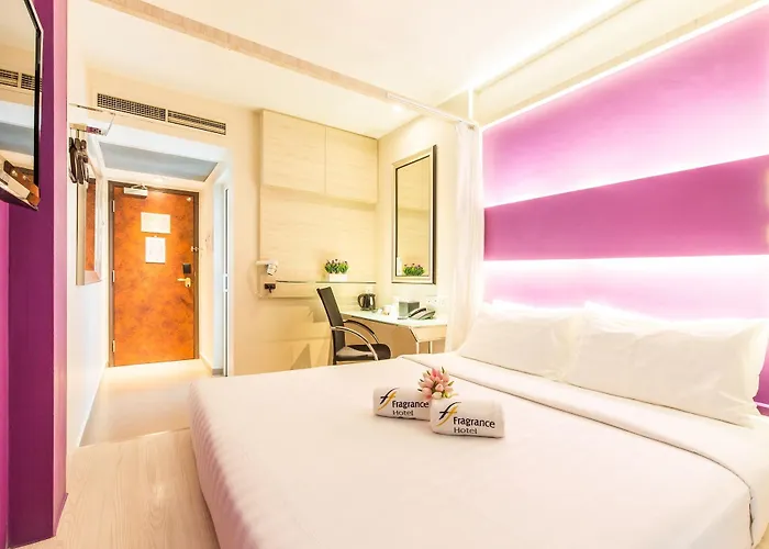 Fragrance Hotel - Viva