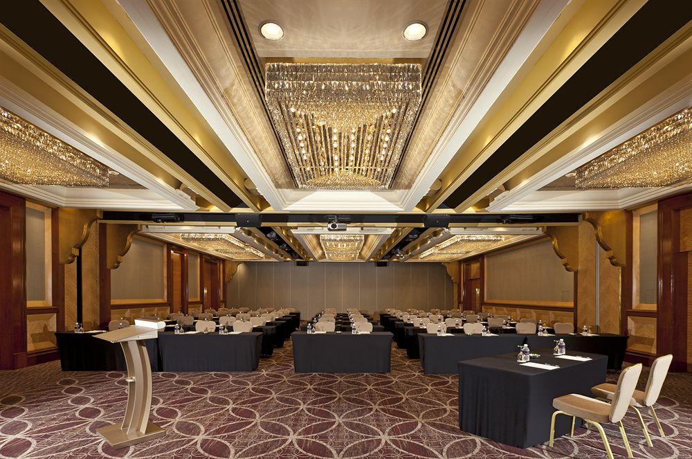 Sheraton Towers Hotel