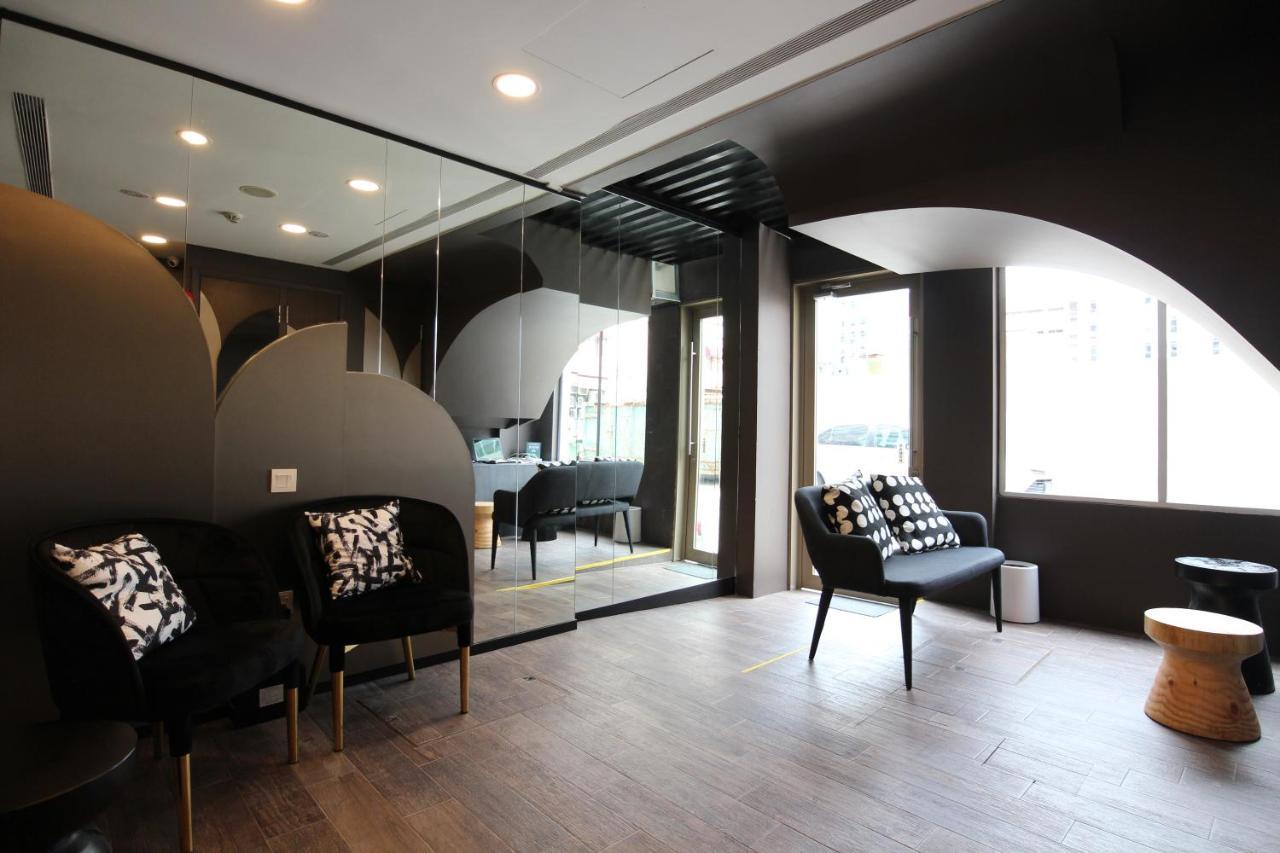 Hotel St Signature Bugis Beach, Dayuse, 8-9 Hours, Check In 8am Or 11am 3*