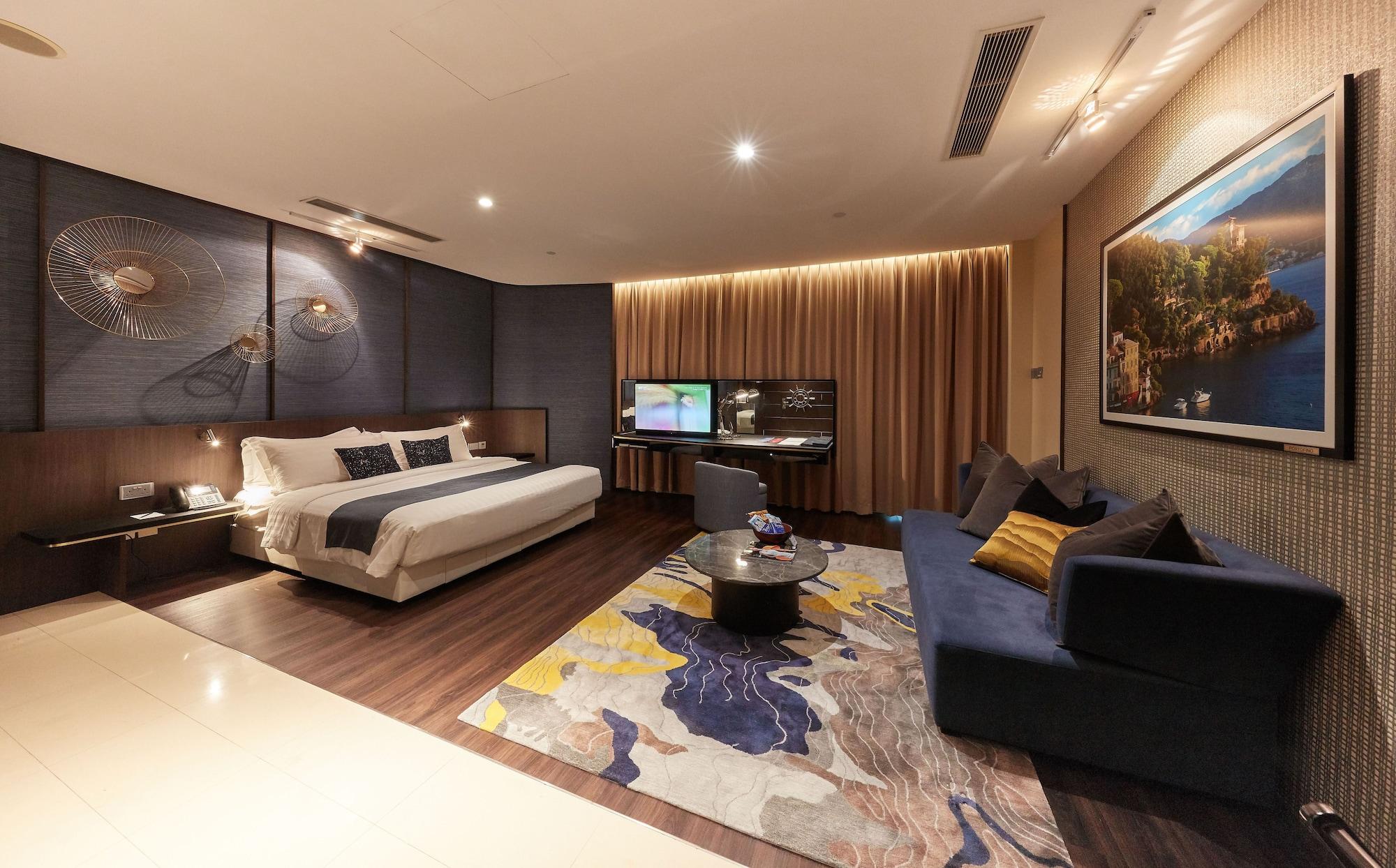 One15 Marina Sentosa Cove Hotel