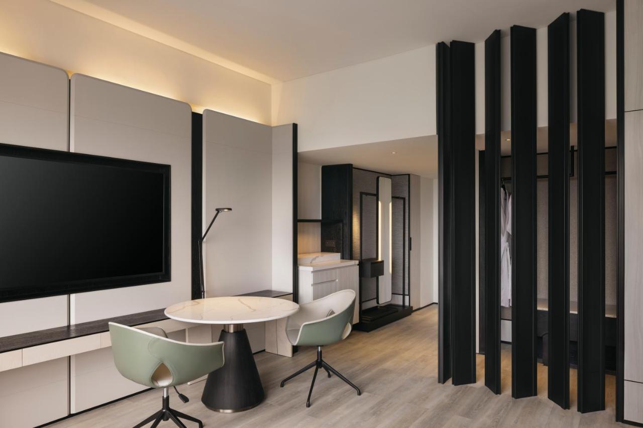 Hilton Orchard Singapore