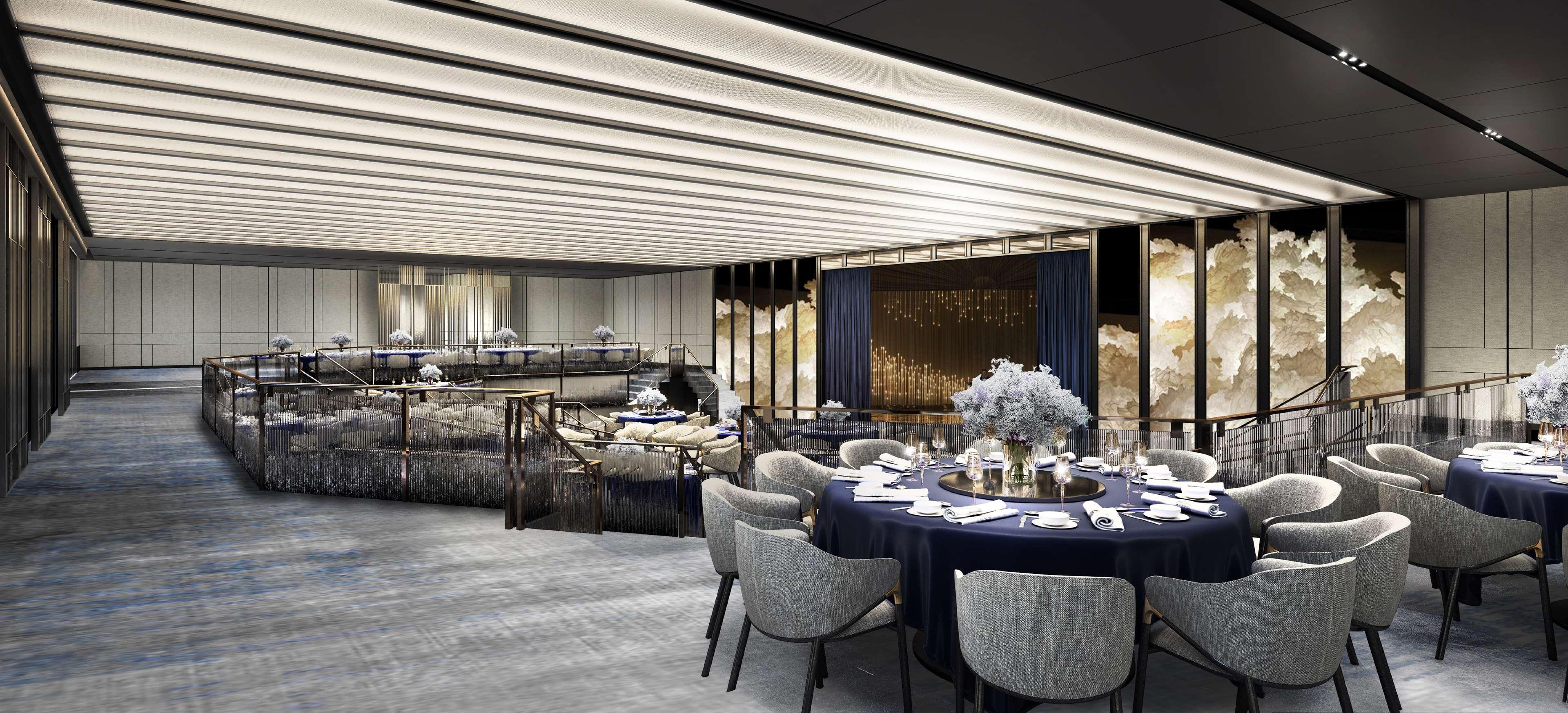 Hilton Orchard Hotel 5*