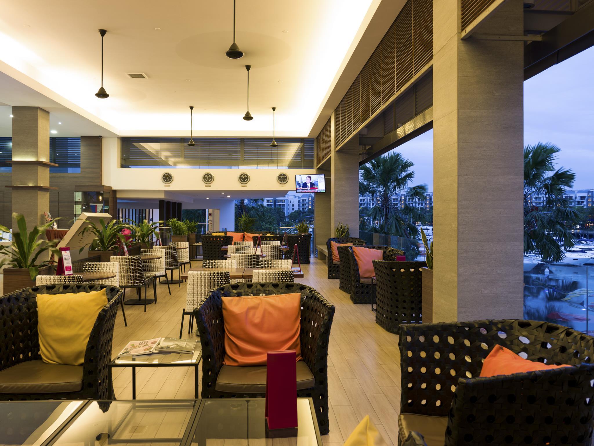 One15 Marina Sentosa Cove Hotel Singapore