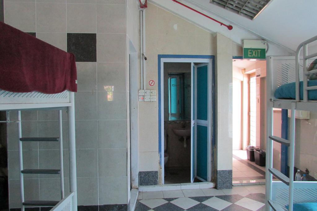 Mks Backpackers - Cuff Road