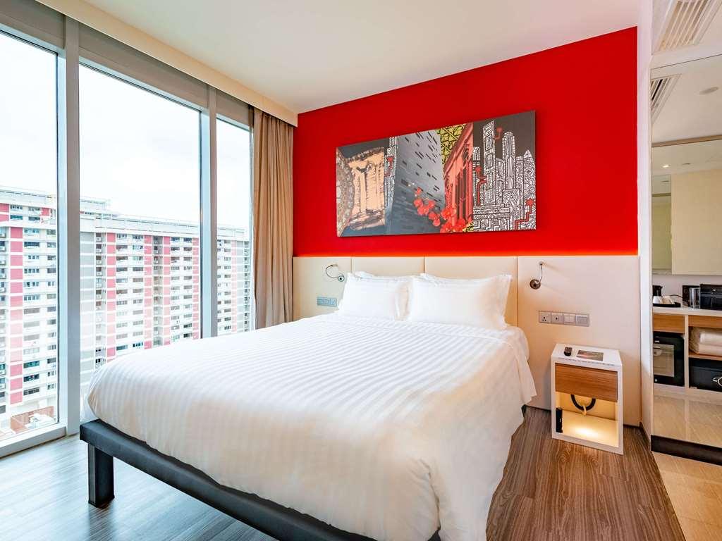 Mercure Bugis 4*