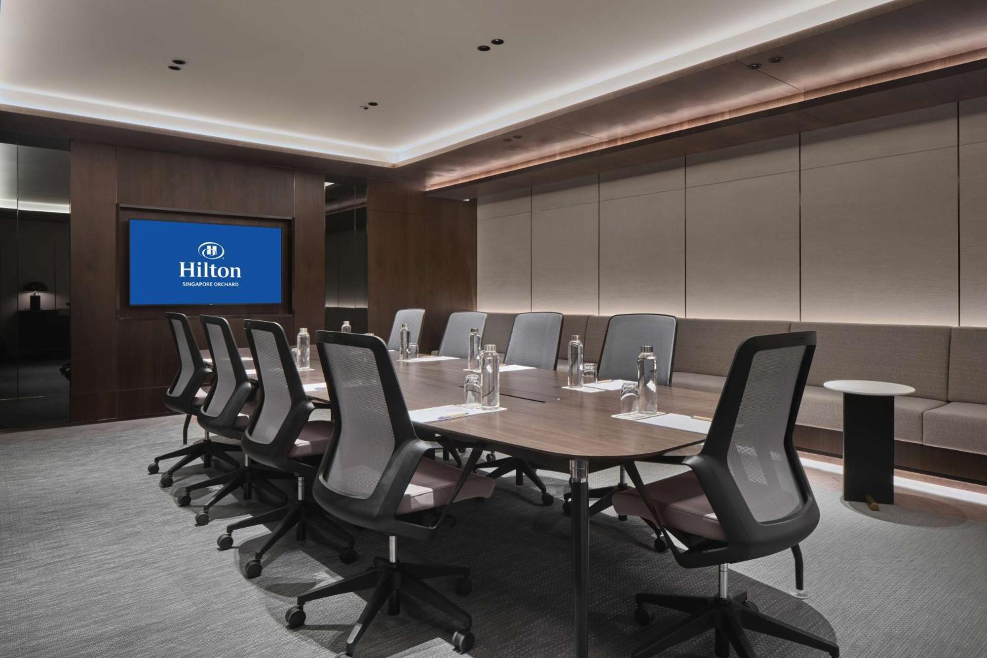 Hilton Orchard 5*