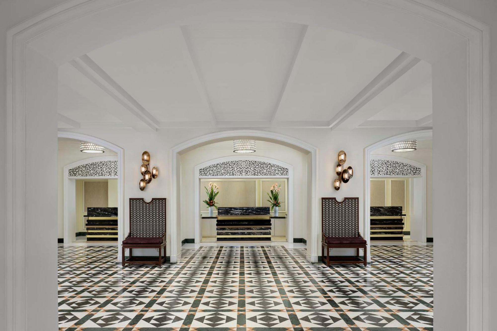 Intercontinental By Ihg Hotel 5*
