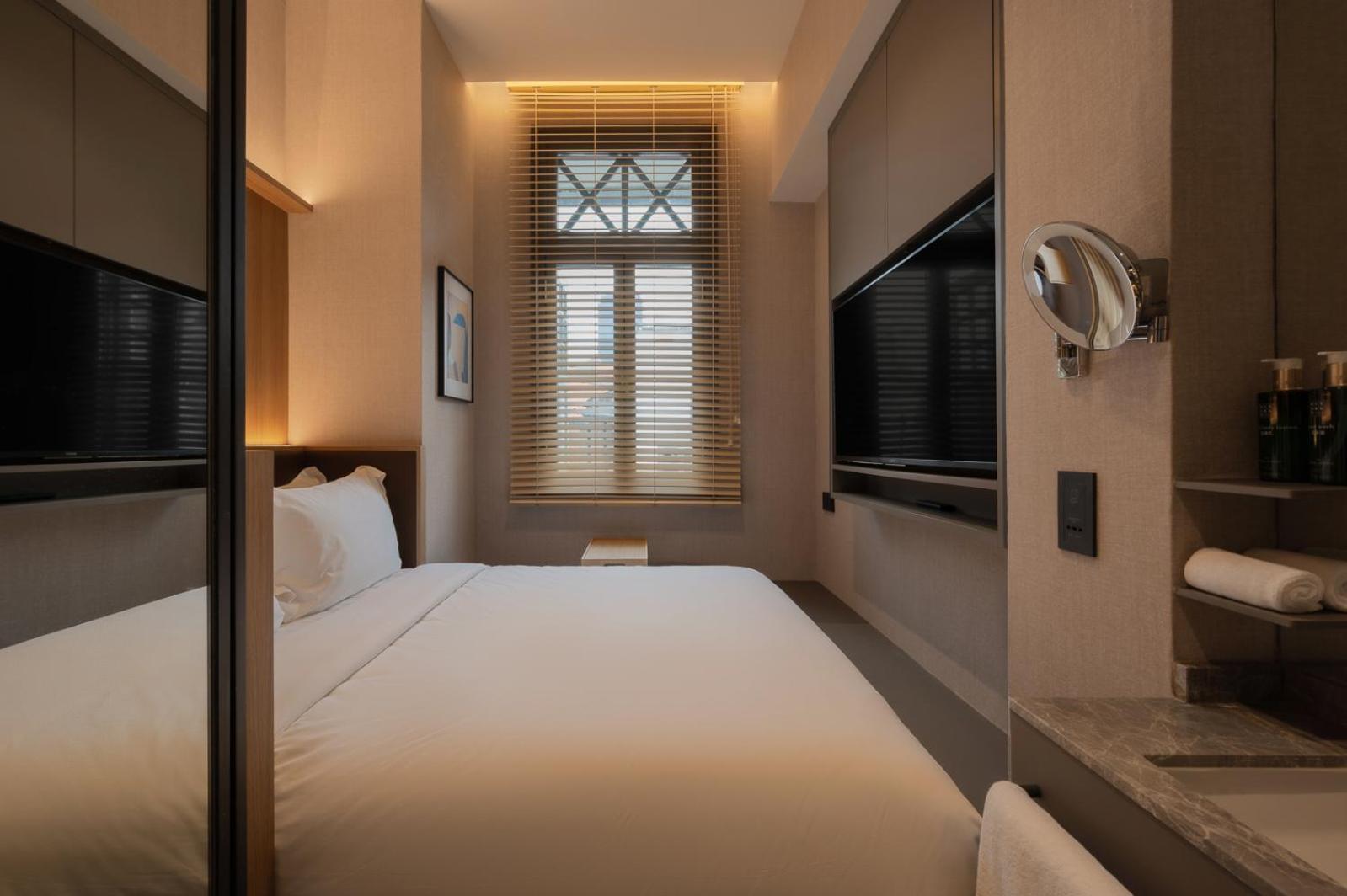 Claude 3* Singapore
