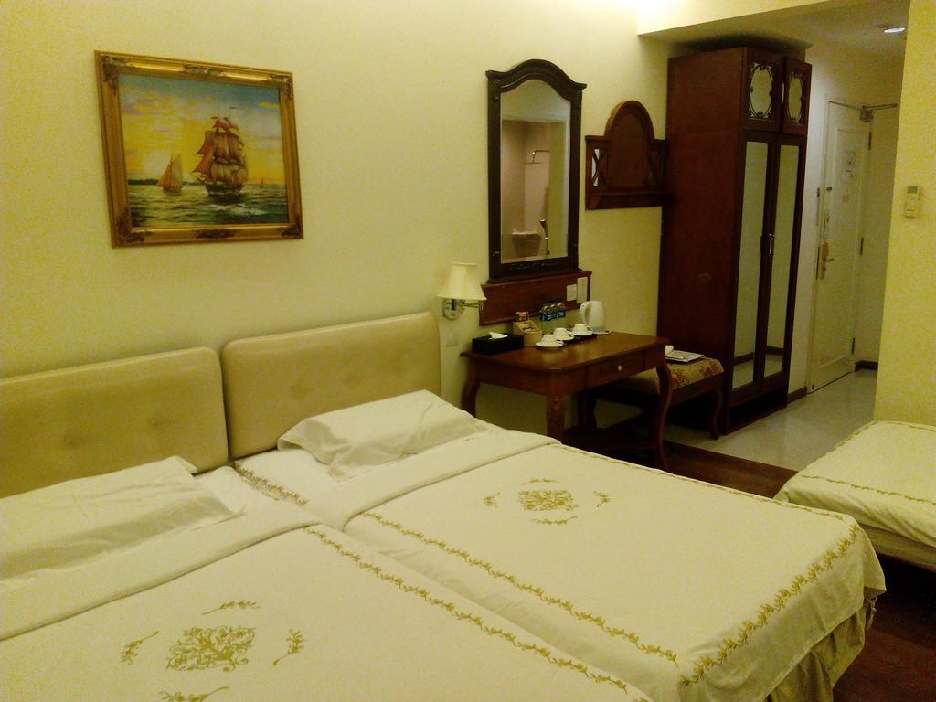 Hotel Jayleen 1918