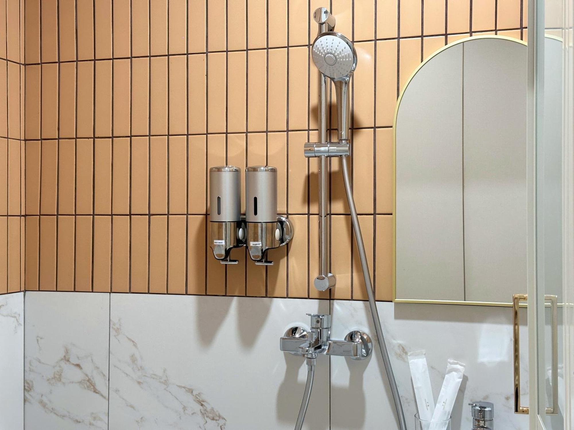 Nest Hotel 3*